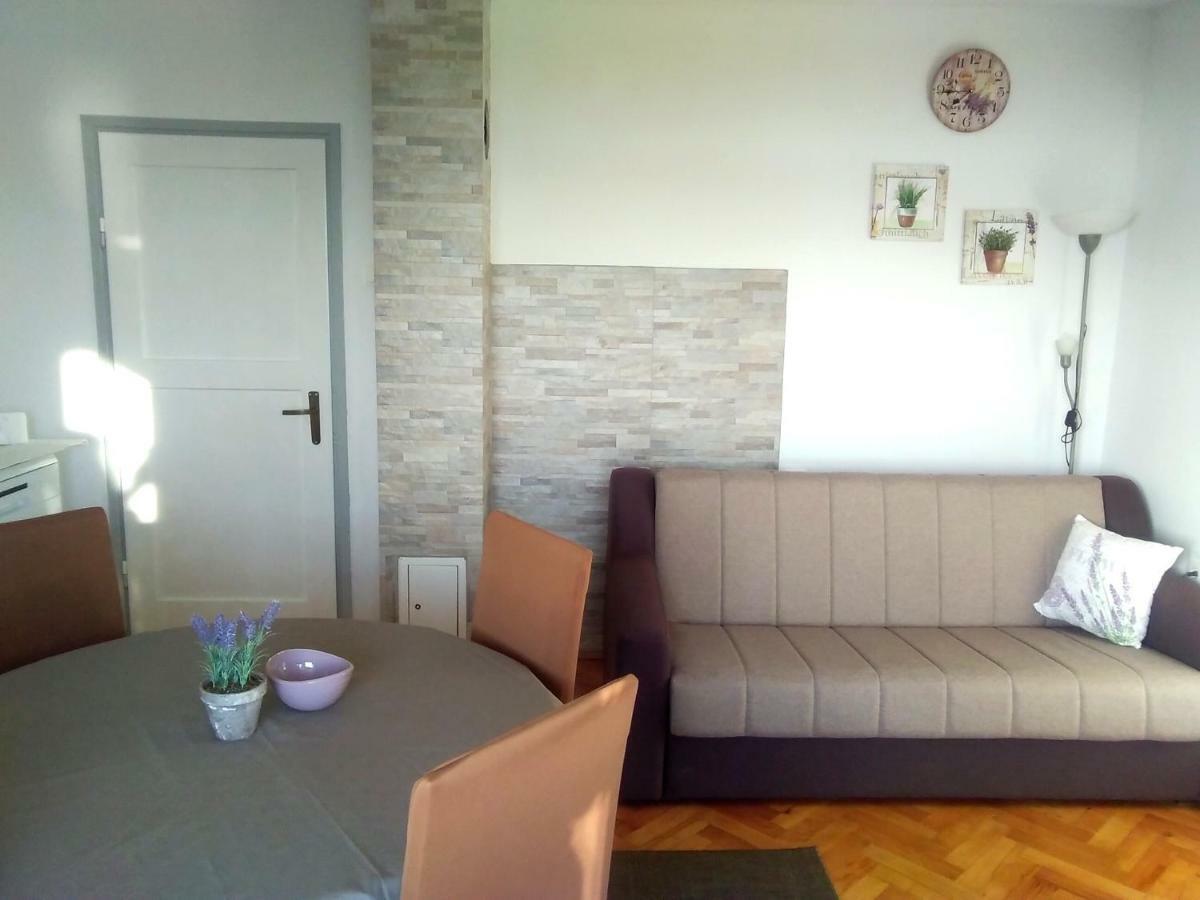 Apartment Nina 센 외부 사진